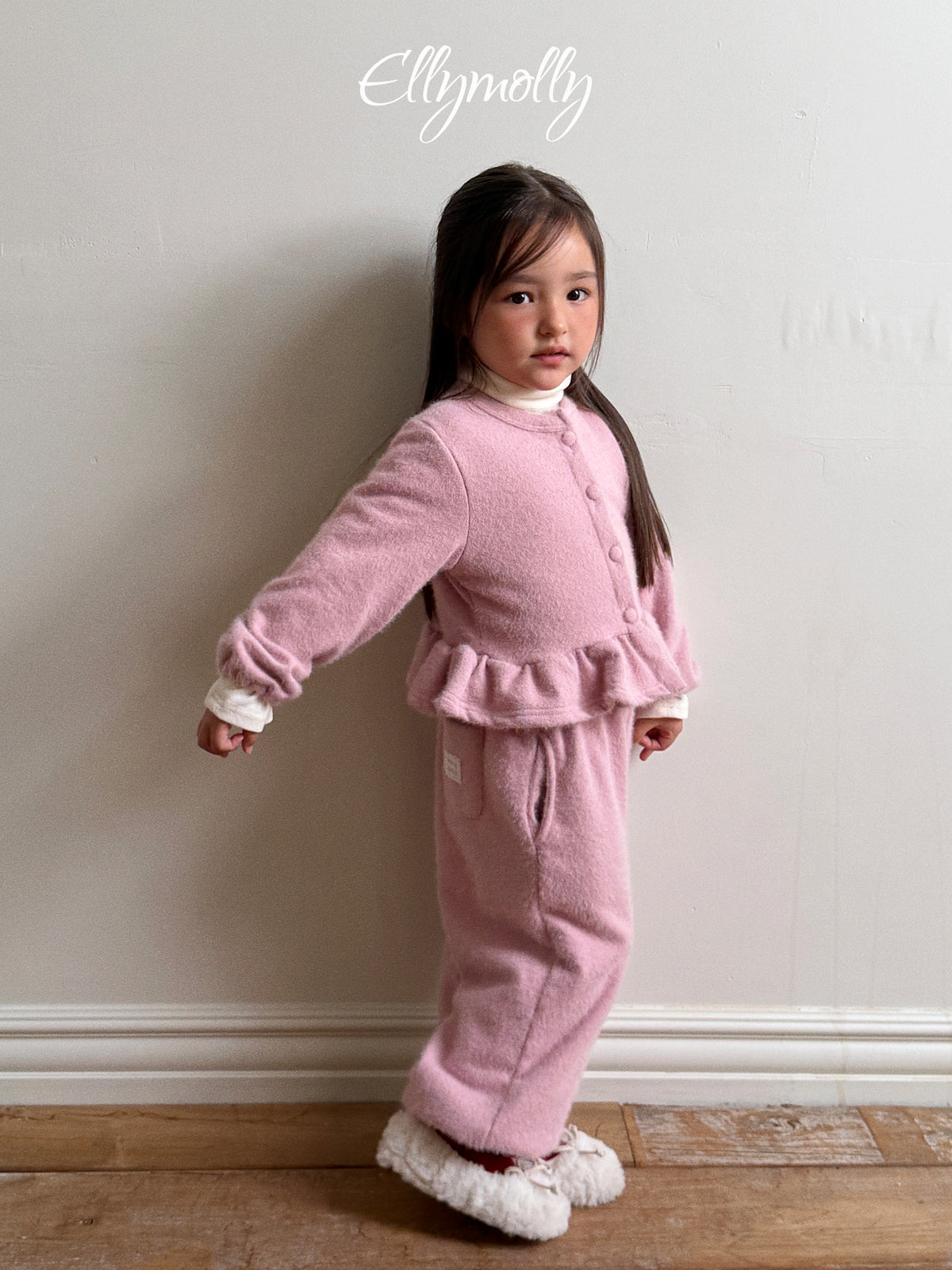 ELLY MOLLY｜スノーフラワーアンゴラジョガーパンツ【予約商品】