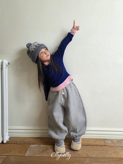 ELLY MOLLY｜ブラッシュ配色タートルネックTシャツ【予約商品】