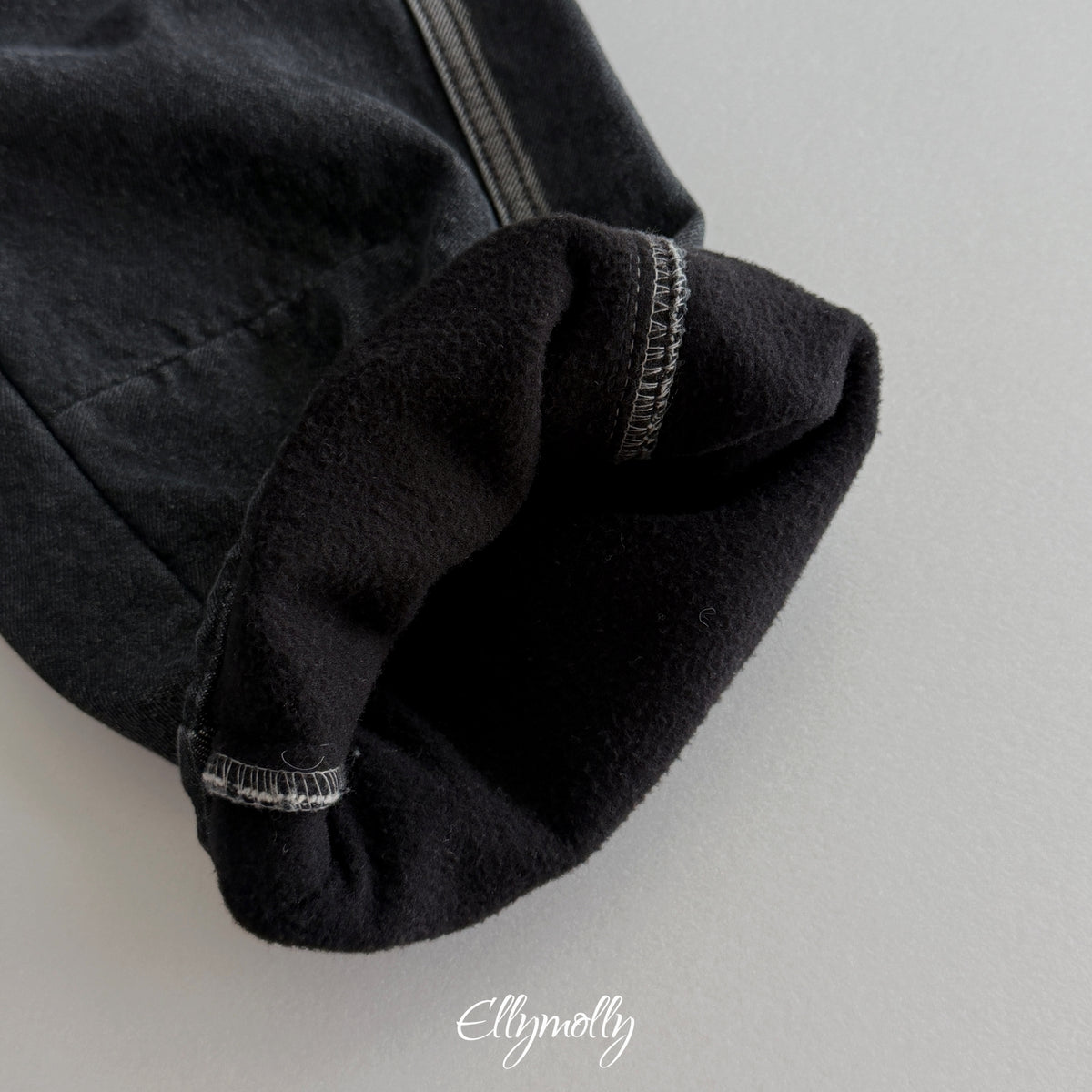 ELLY MOLLY｜ラインワーク 裏起毛デニムパンツ【予約商品】
