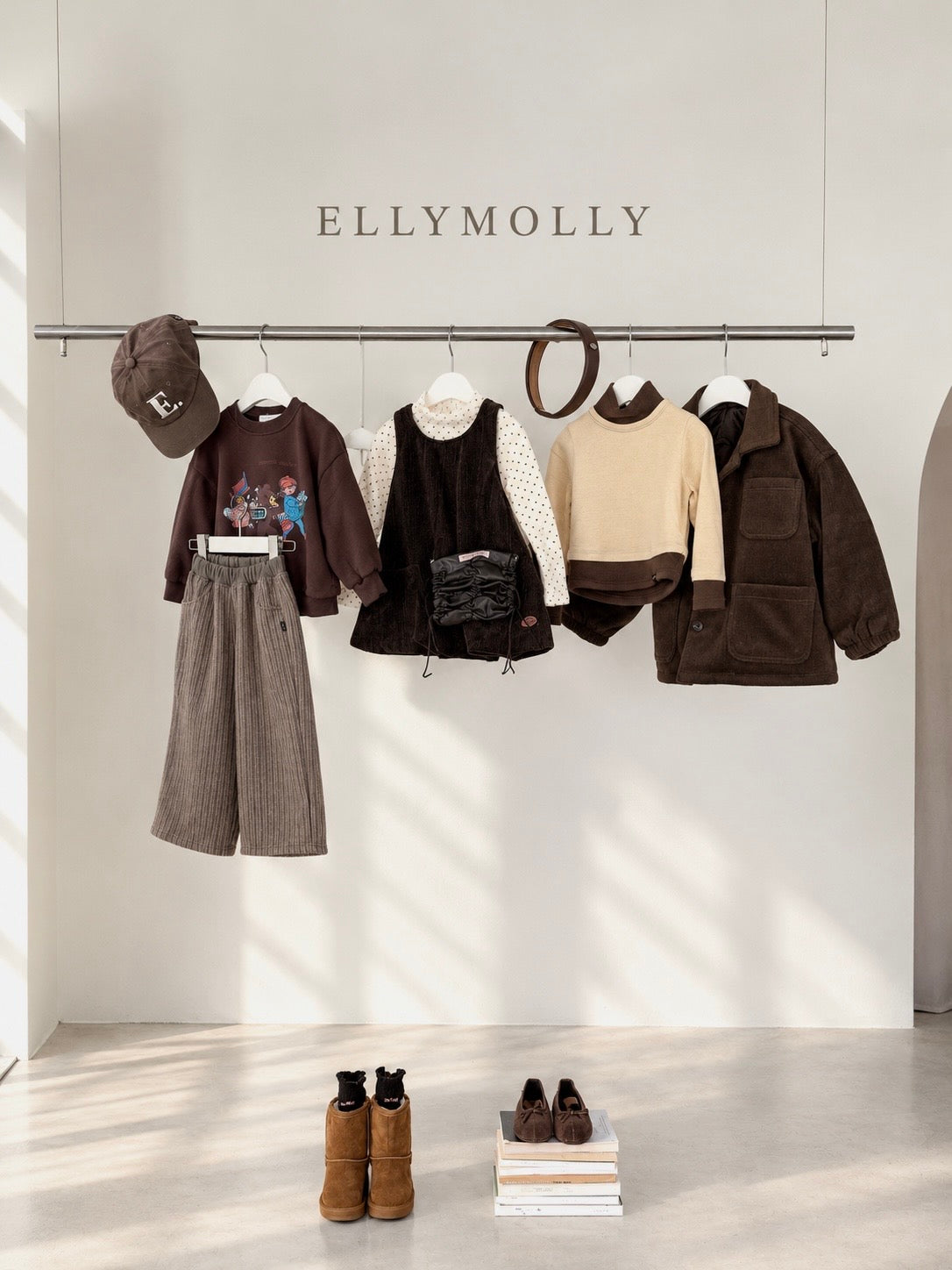 ELLY MOLLY｜ドット裏起毛ハーフタートルTシャツ【予約商品】