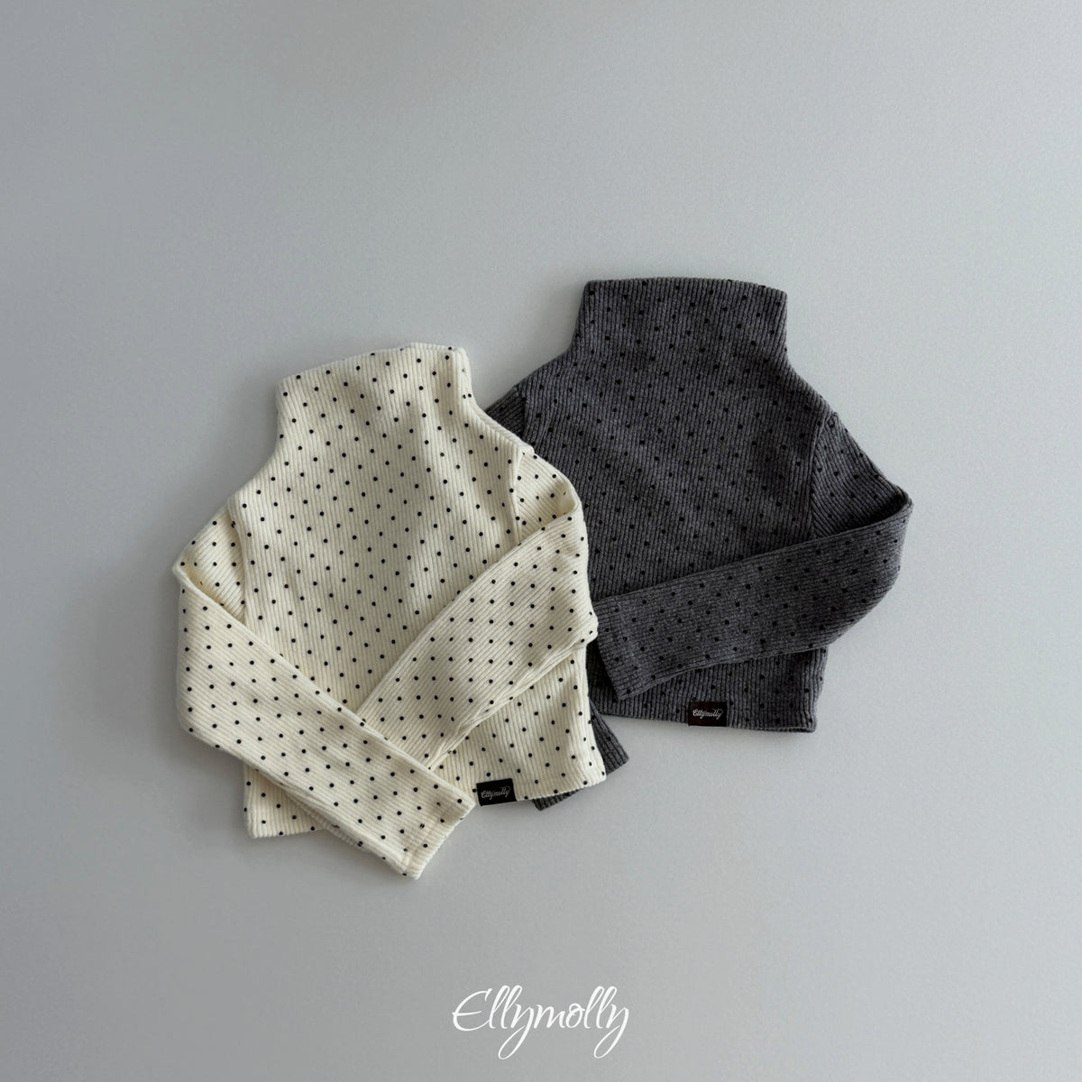 ELLY MOLLY｜ドット裏起毛ハーフタートルTシャツ【予約商品】