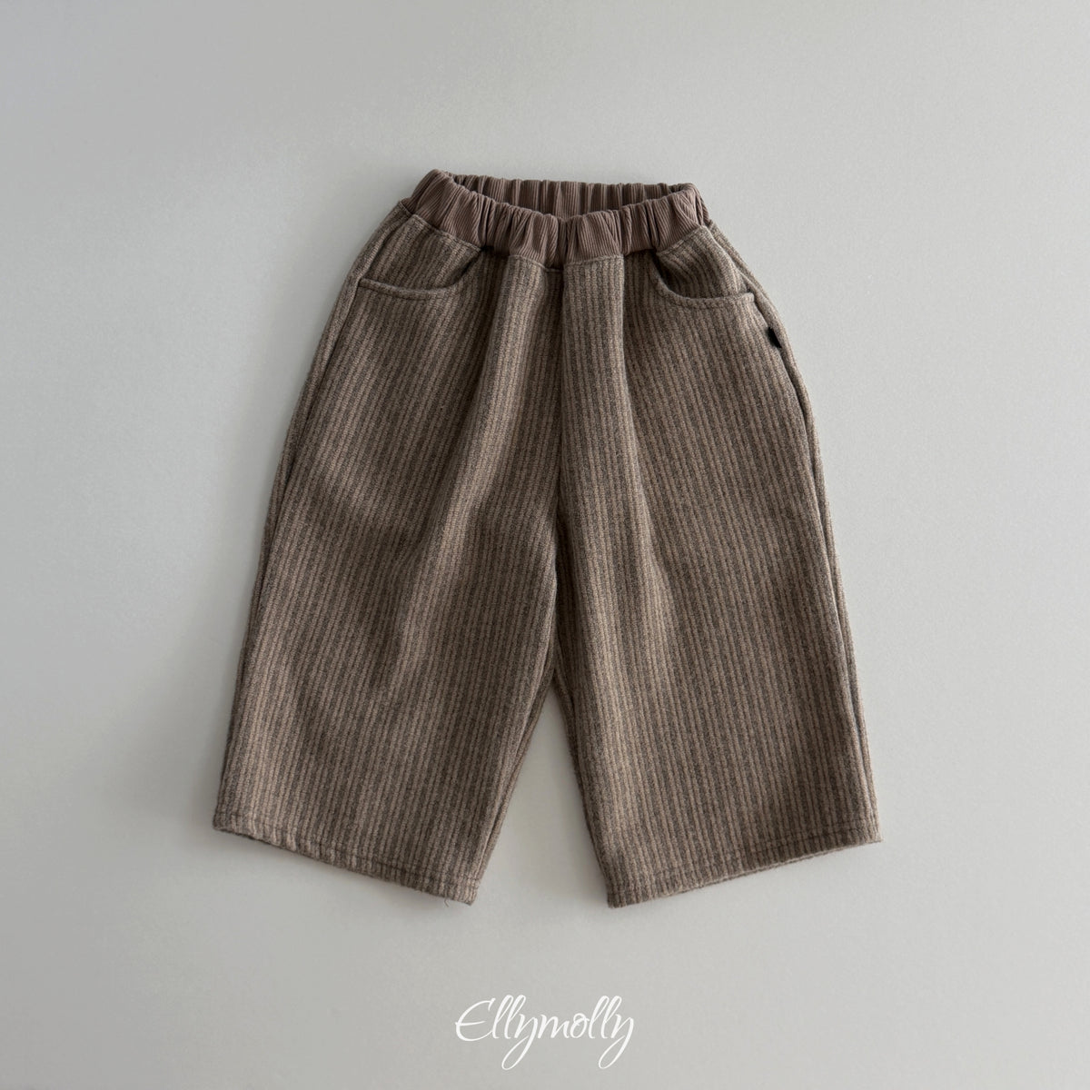 ELLY MOLLY｜シェイドタックパンツ【予約商品】