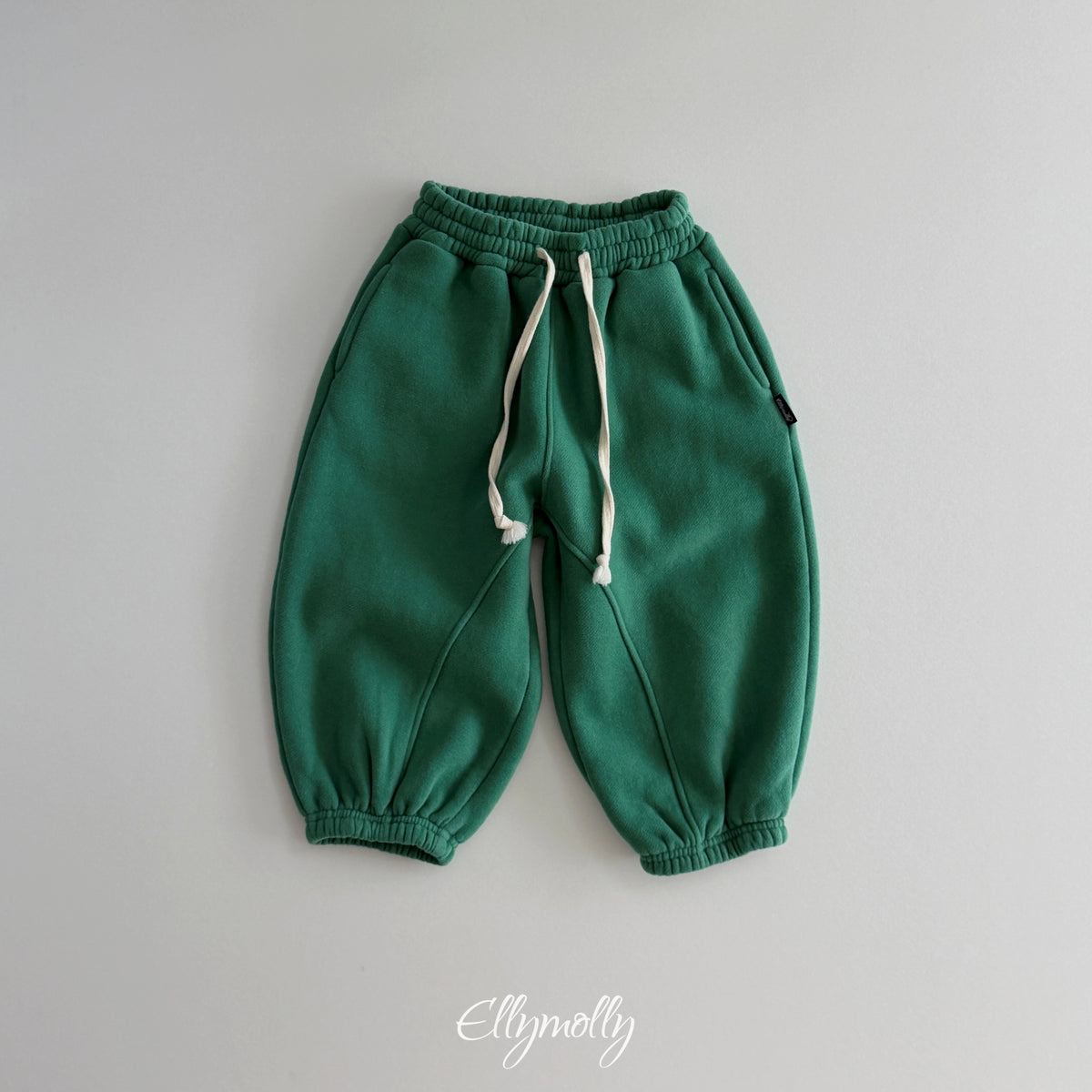 ELLY MOLLY｜アーチドジョガーパンツ【予約商品】