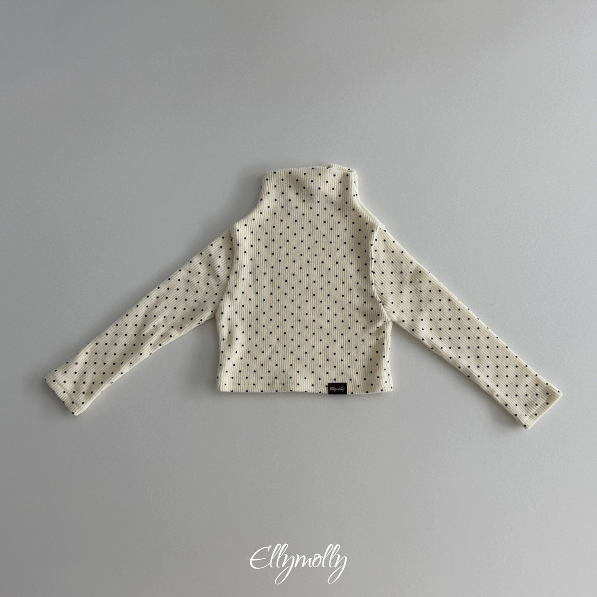 ELLY MOLLY｜ドット裏起毛ハーフタートルTシャツ【予約商品】