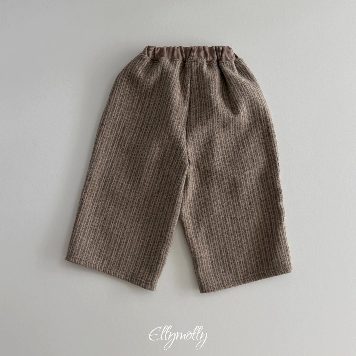 ELLY MOLLY｜シェイドタックパンツ【予約商品】