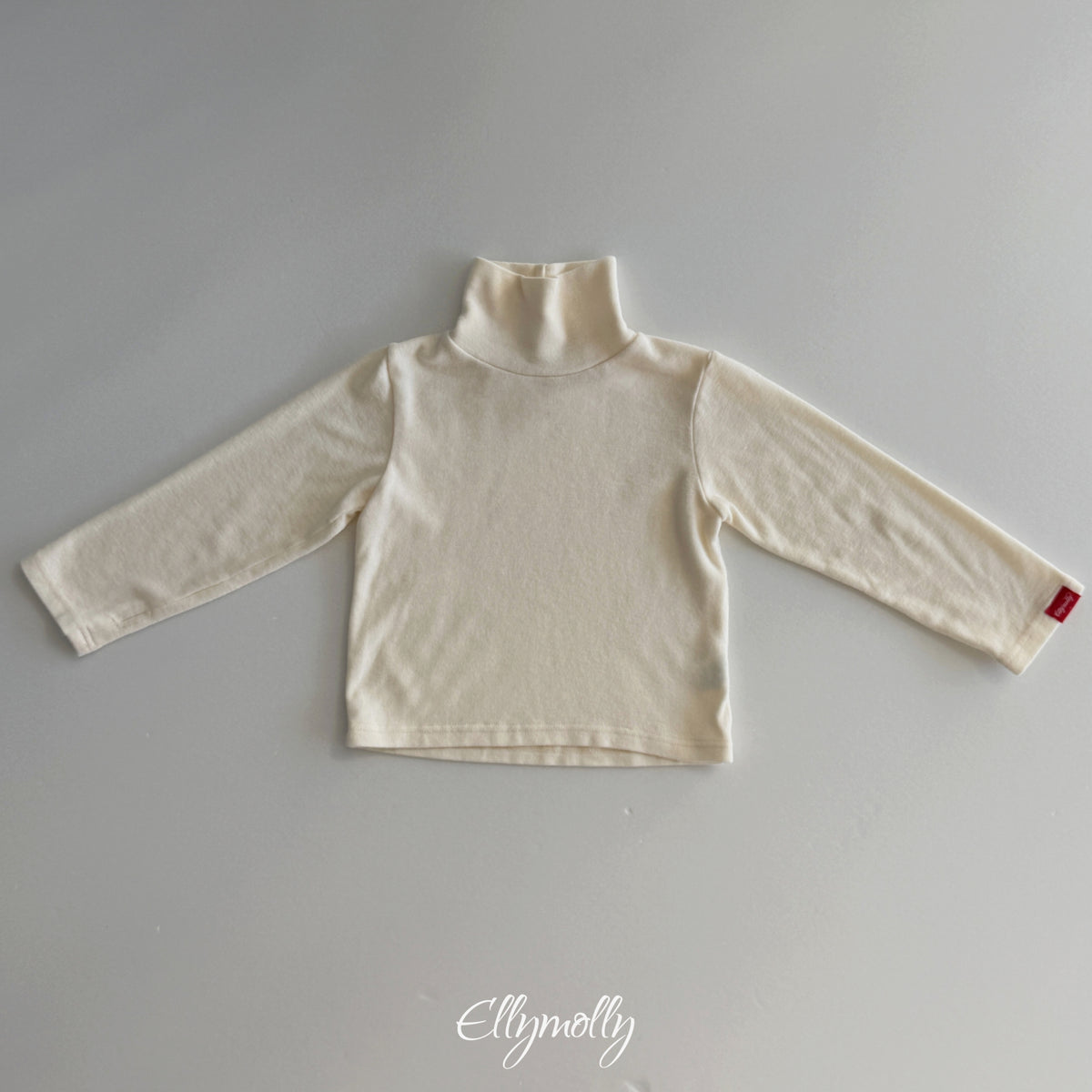 ELLY MOLLY｜スノーウォーマータートルネックT（無地）【予約商品】
