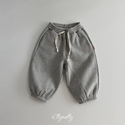 ELLY MOLLY｜アーチドジョガーパンツ【予約商品】