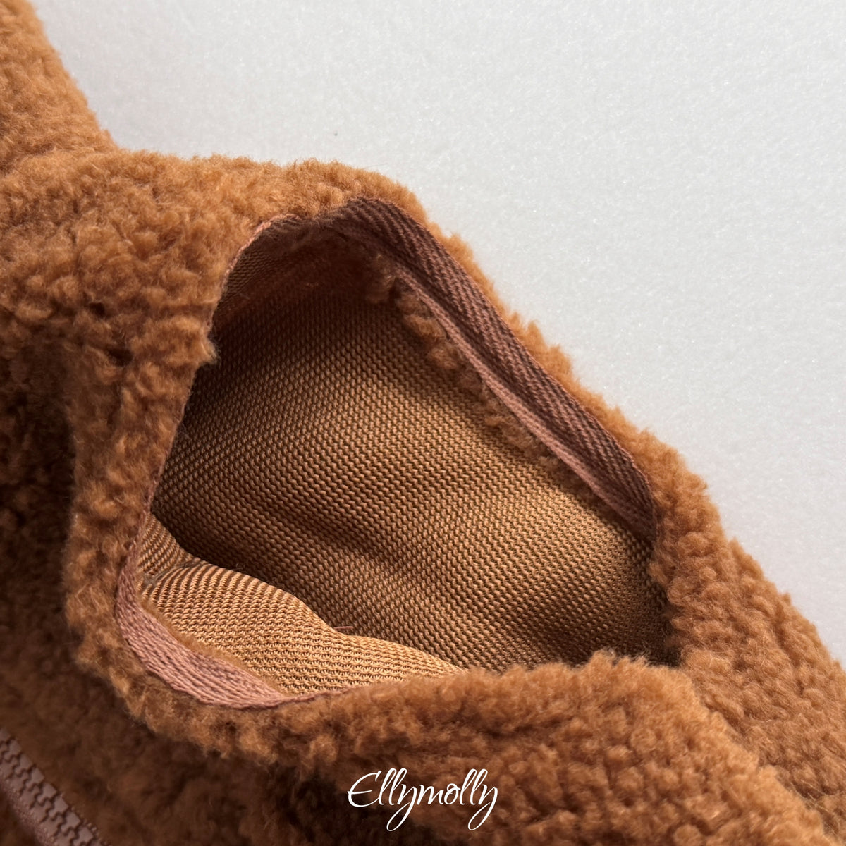 ELLY MOLLY｜ベアフードベスト【予約商品】