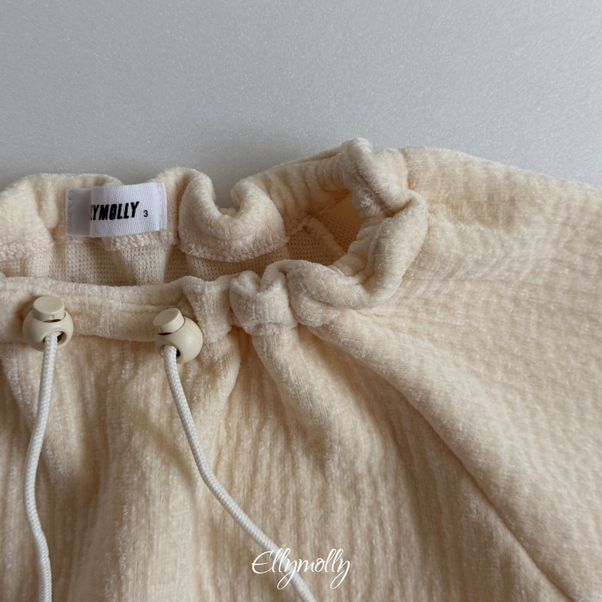 ELLY MOLLY｜ルアストリングスウェット【予約商品】
