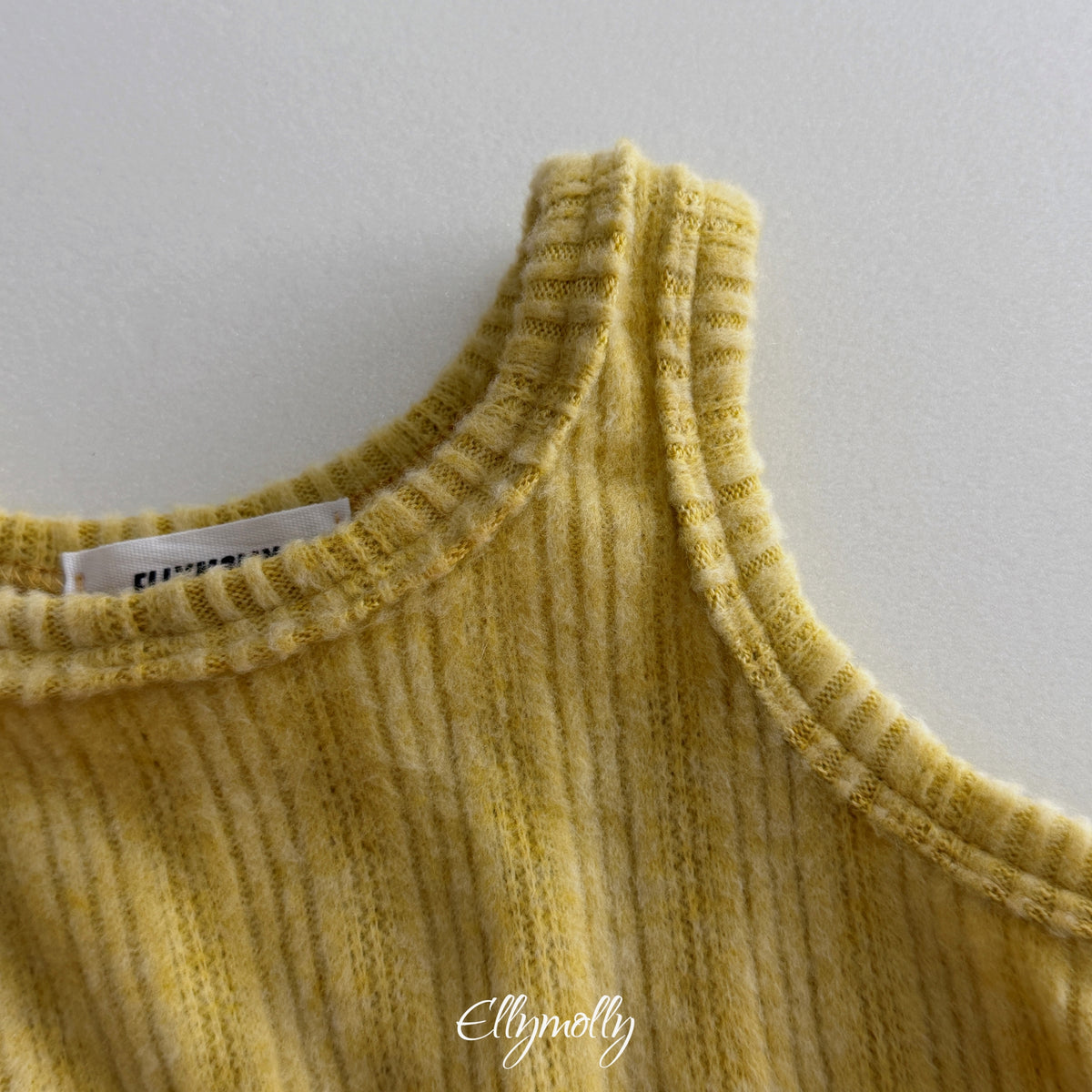 ELLY MOLLY｜モングルフリルキャミソール【予約商品】