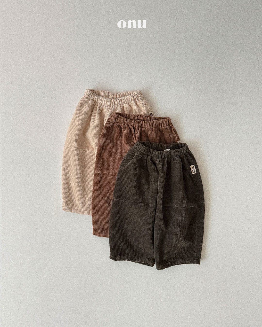 ONU｜エレファント刺繍コーデュロイワイドパンツ【取り寄せ】