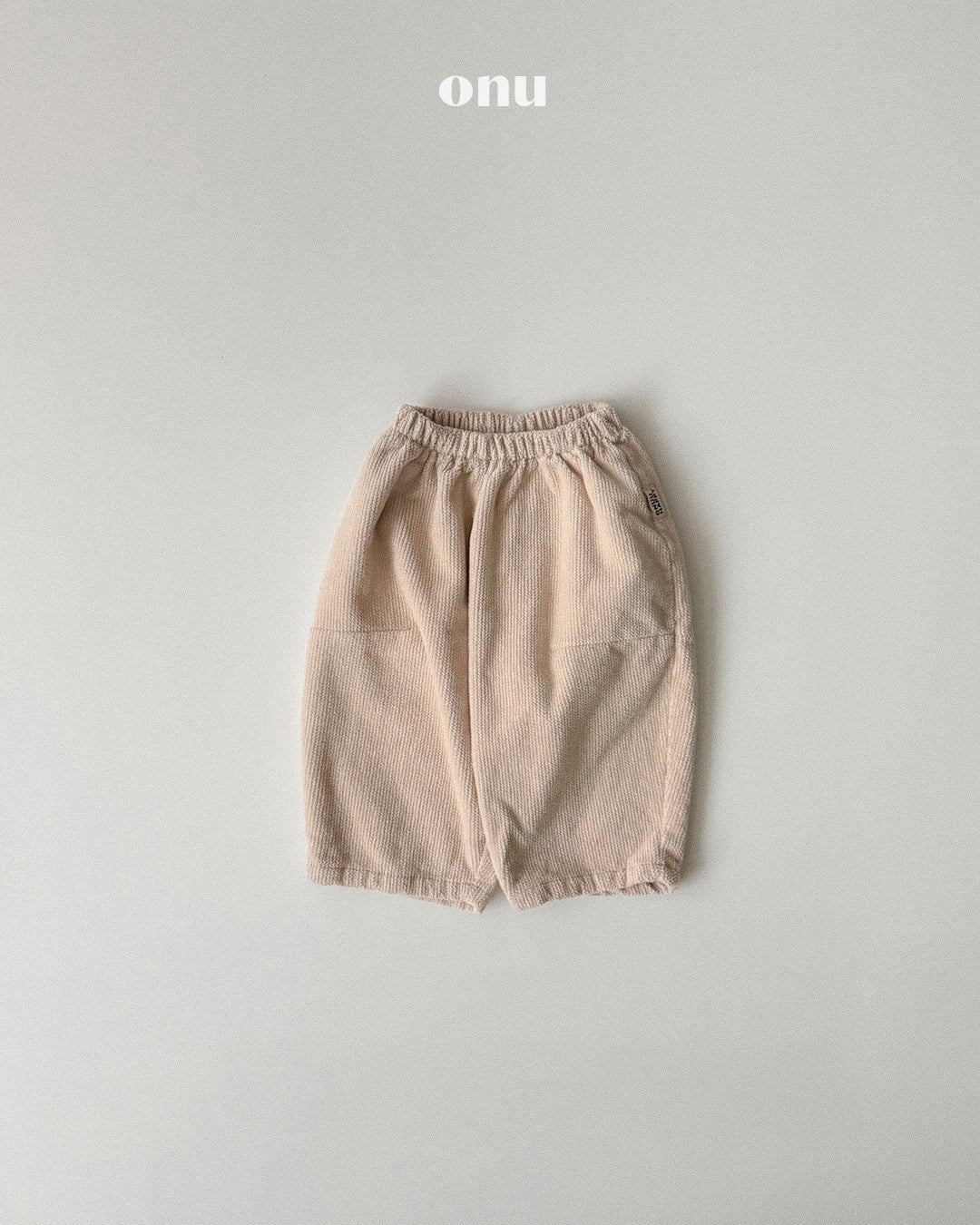 ONU｜エレファント刺繍コーデュロイワイドパンツ【取り寄せ】