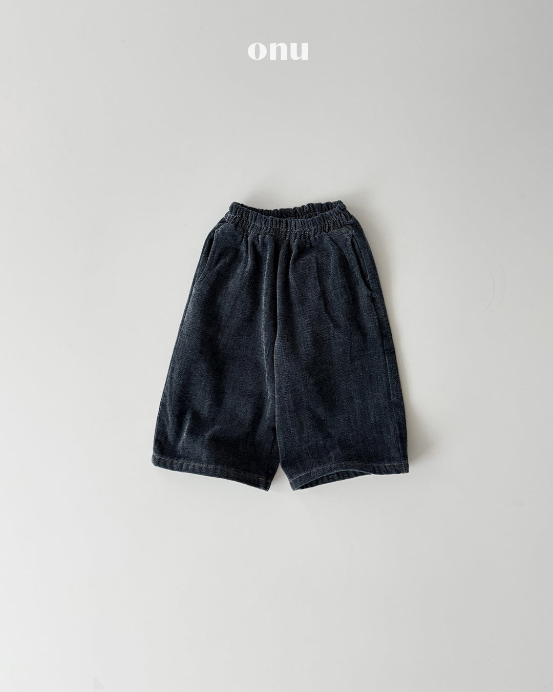 ONU｜ウォッシュ加工裏起毛ワイドデニムパンツ【取り寄せ】