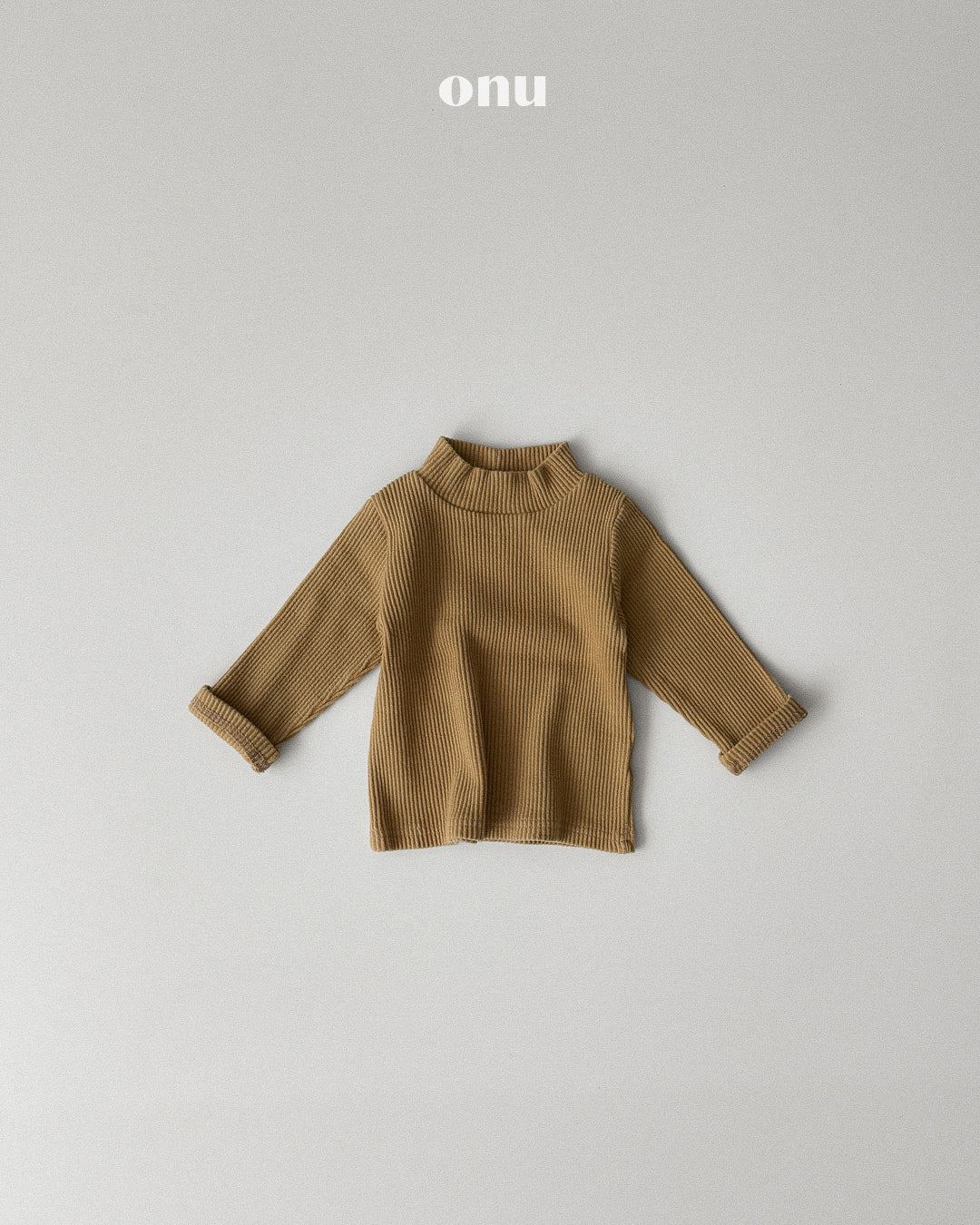 ONU｜リブハイネックTシャツ【取り寄せ】