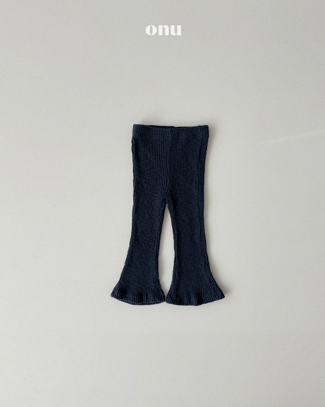 ONU｜リブフレアパンツ【取り寄せ】