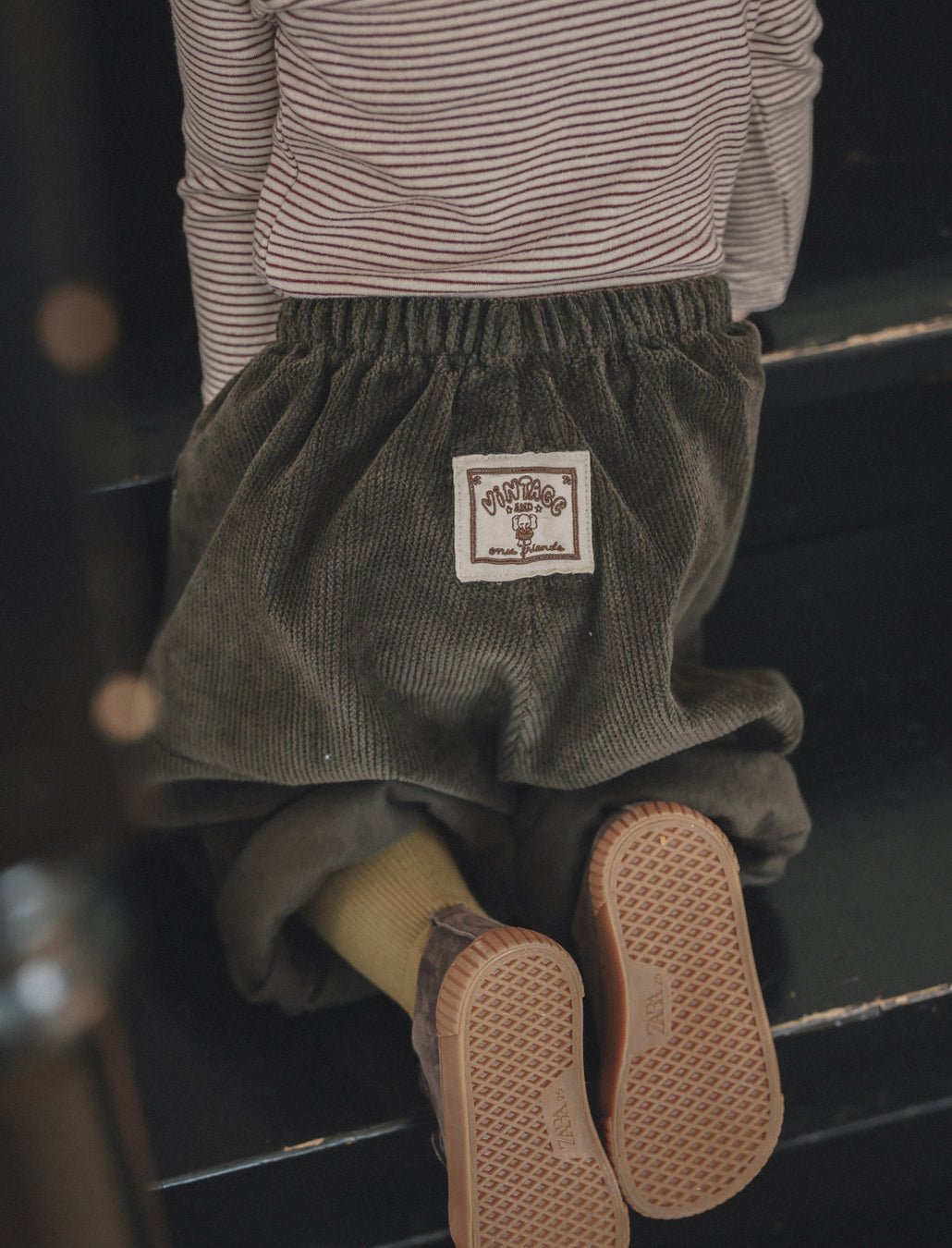 ONU｜エレファント刺繍コーデュロイワイドパンツ【取り寄せ】