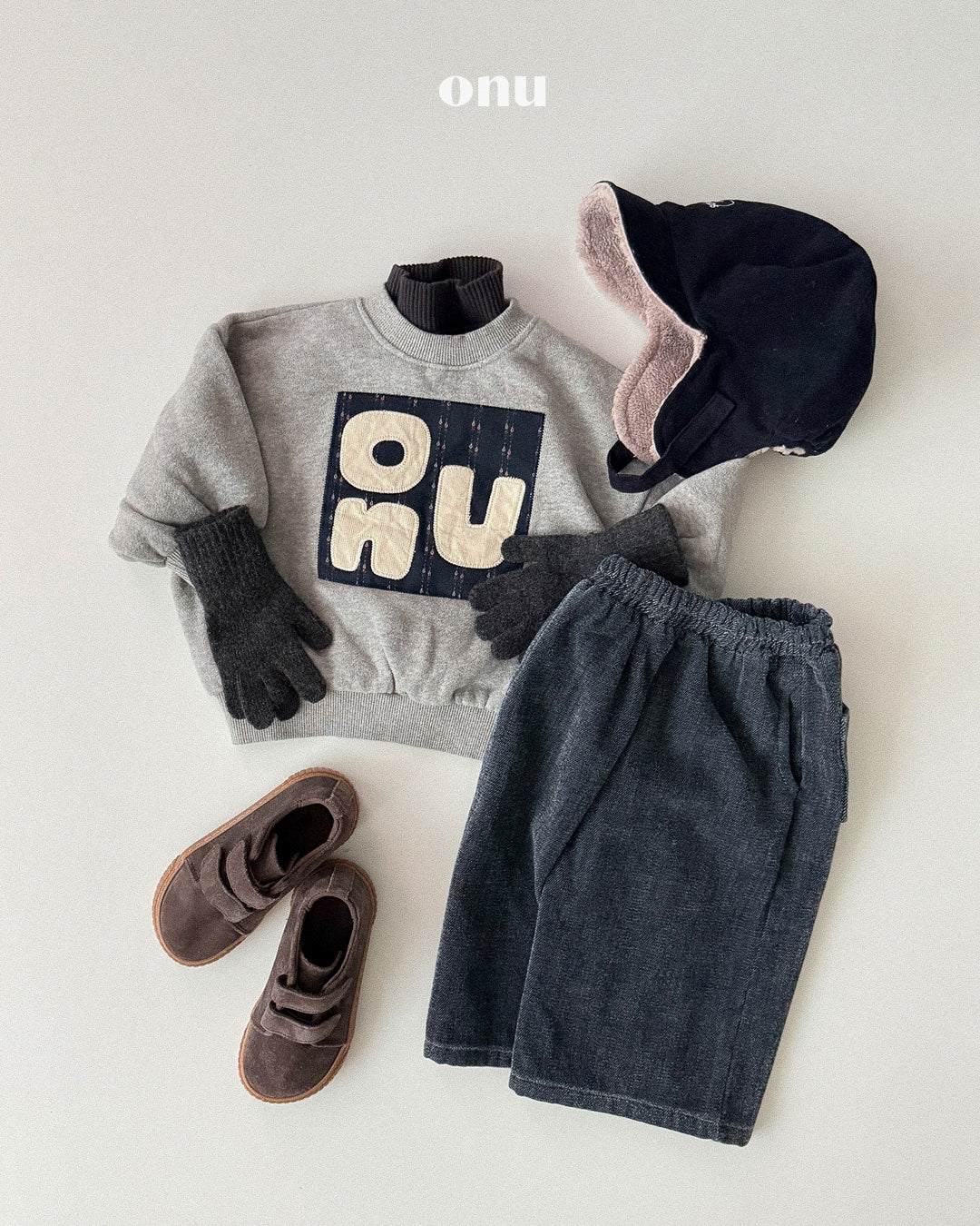ONU｜ウォッシュ加工裏起毛ワイドデニムパンツ【取り寄せ】