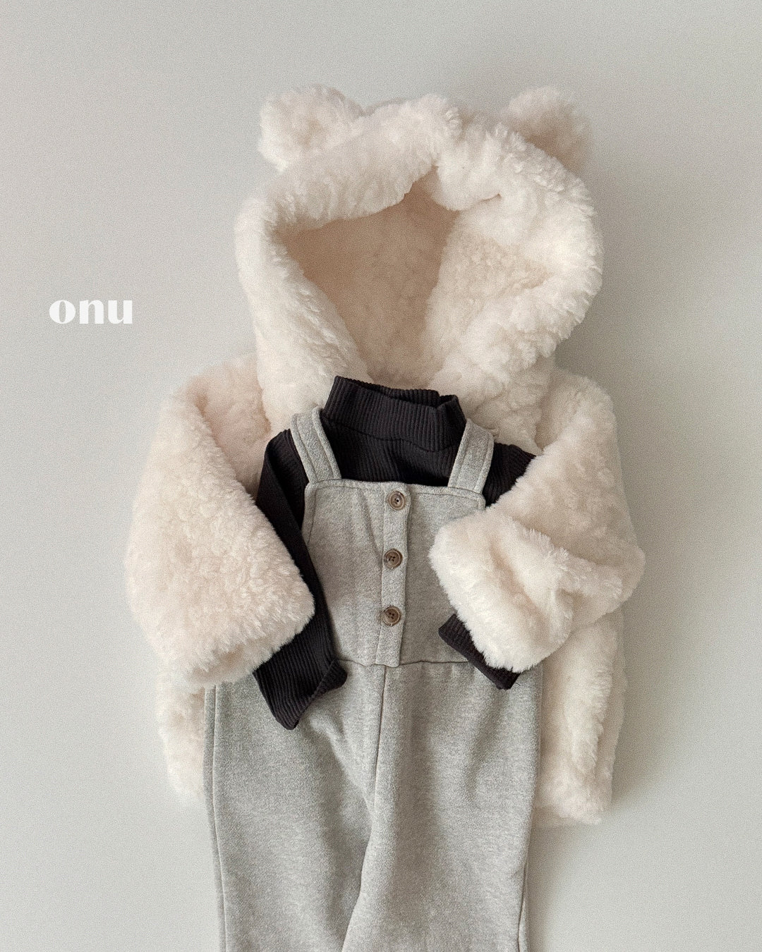 ONU｜くま耳フード付きテディファーコート【取り寄せ】