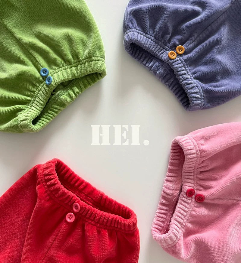 HEI. Color Button Jogger Pants｜カラーボタンジョガーパンツ