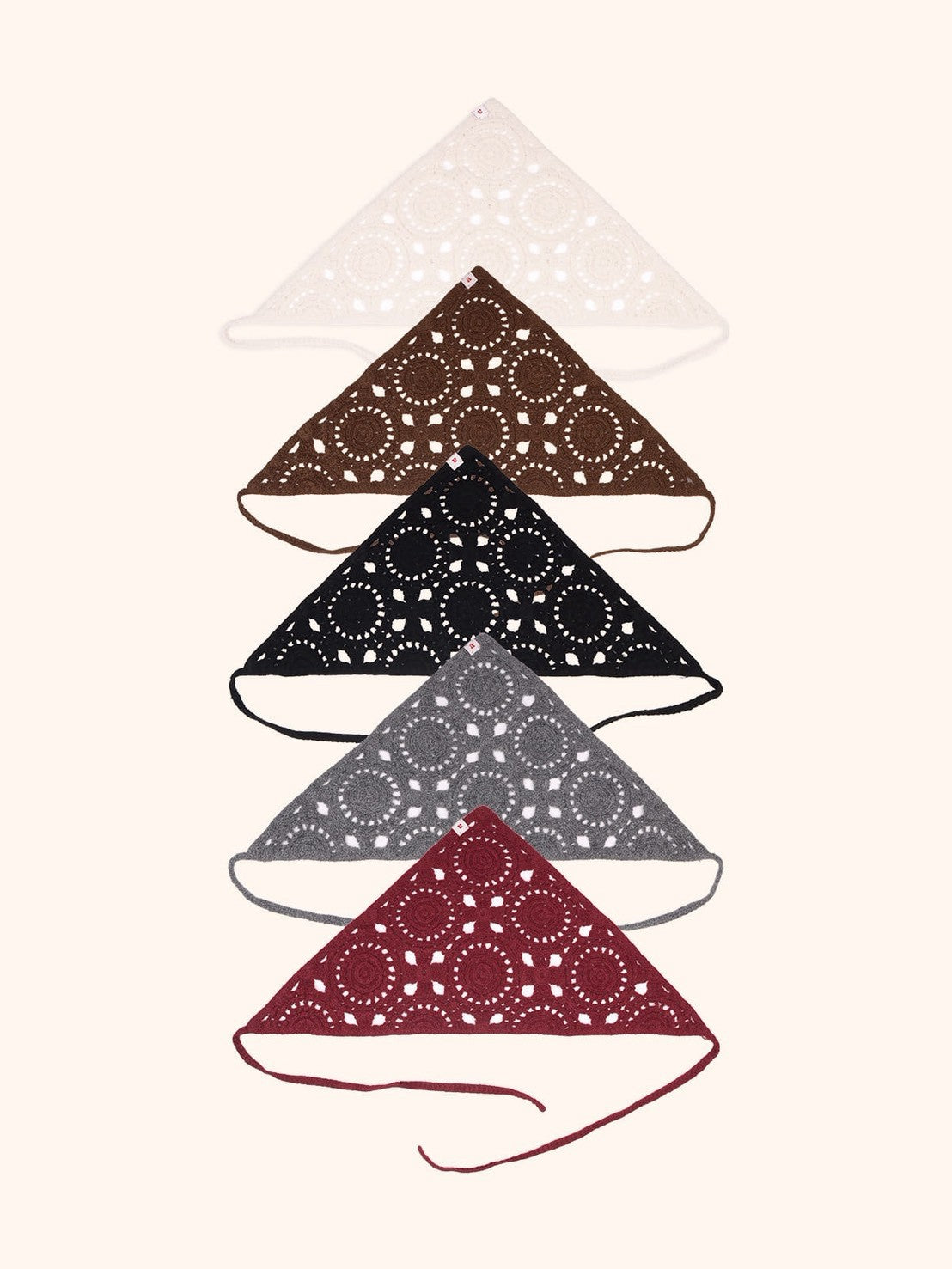 avo Knit Triangle Scarf｜avo ニットトライアングルスカーフ