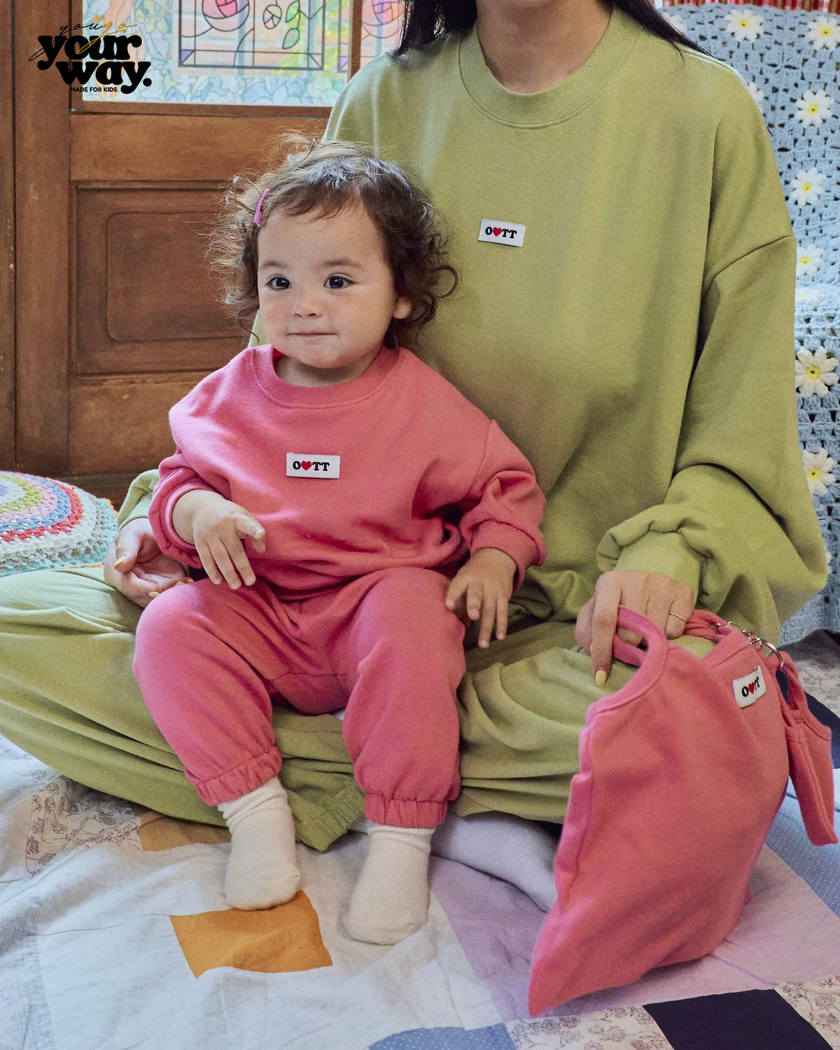 OOTTBEBE Family Logo Sweat Set｜親子ロゴスウェットセットアップ
