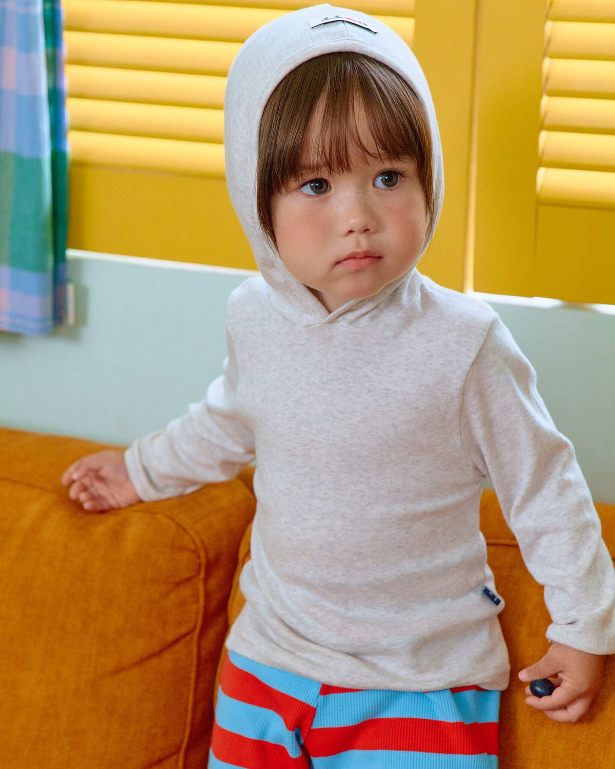 OOTTBEBE Logo Hooded Tee｜ロゴフーデッドTシャツ