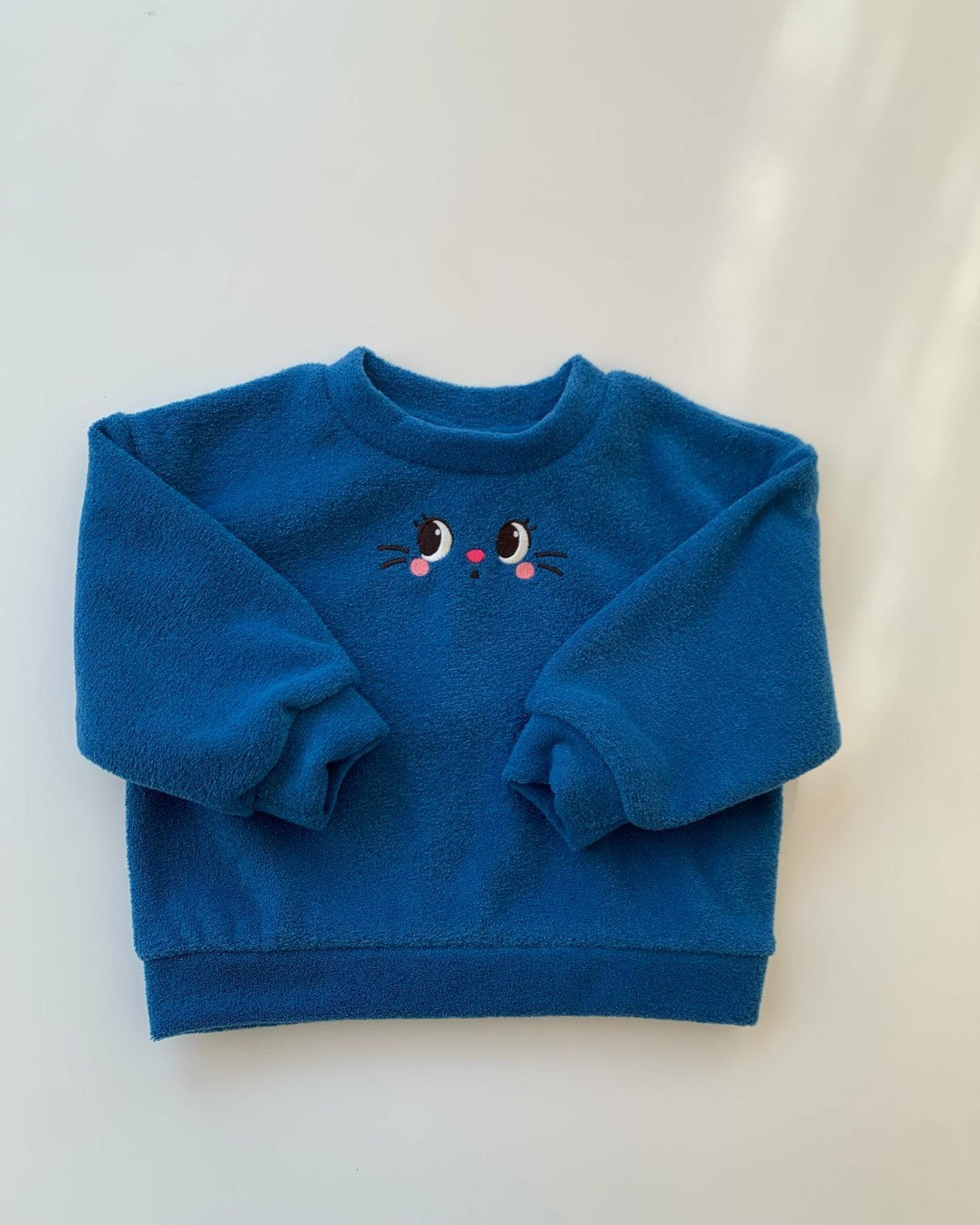 O.O.O｜クレヨンキャットスウェット【予約商品】