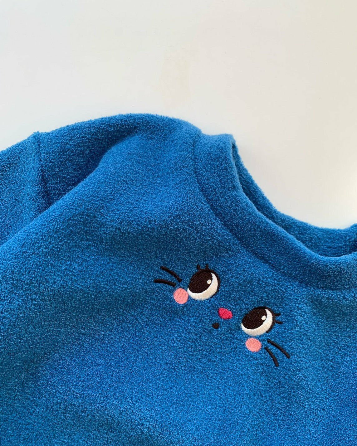 O.O.O｜クレヨンキャットスウェット【予約商品】