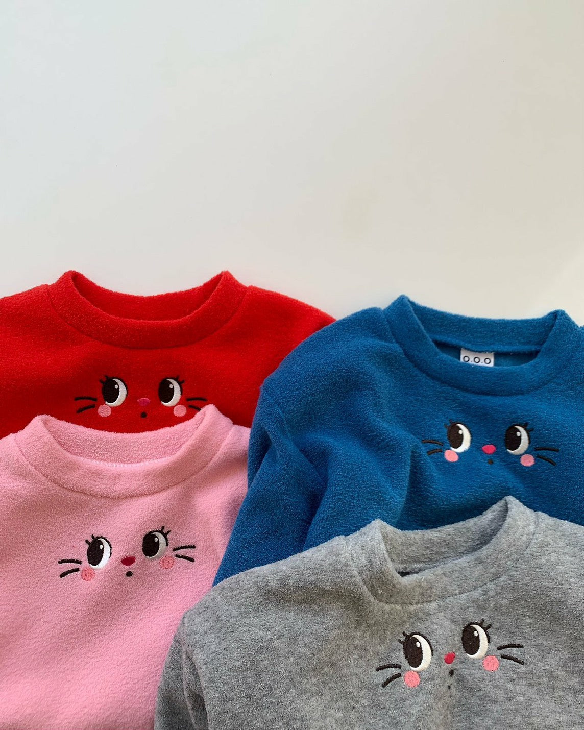 O.O.O｜クレヨンキャットスウェット【予約商品】