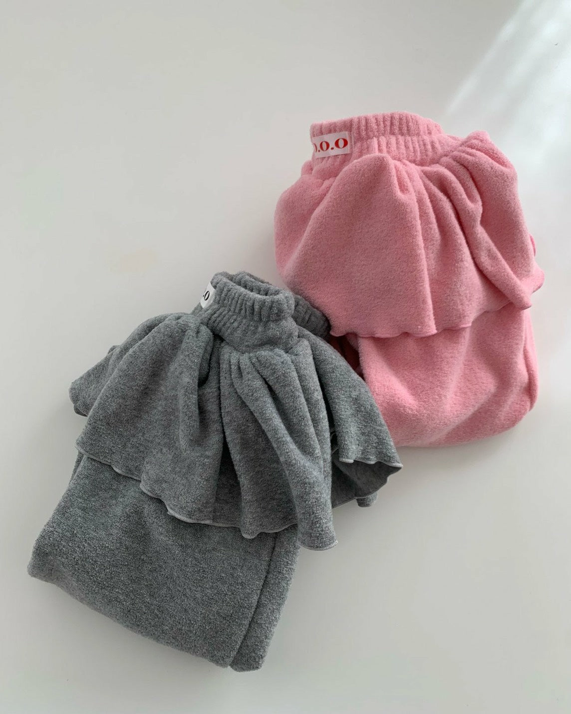 O.O.O｜クララフリルパンツ【予約商品】