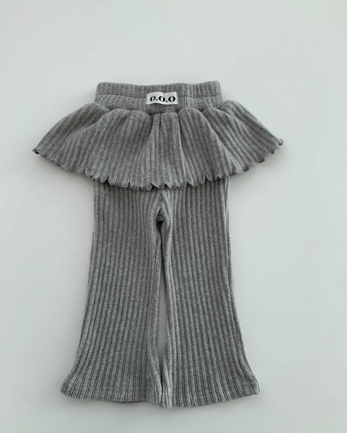 O.O.O｜ステラフリルブーツカットパンツ【予約商品】