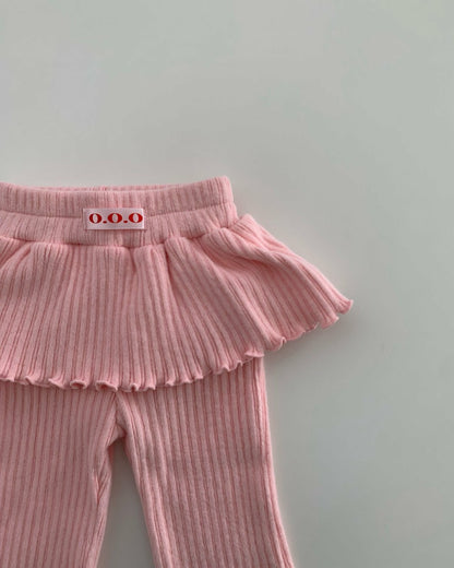 O.O.O｜ステラフリルブーツカットパンツ【予約商品】