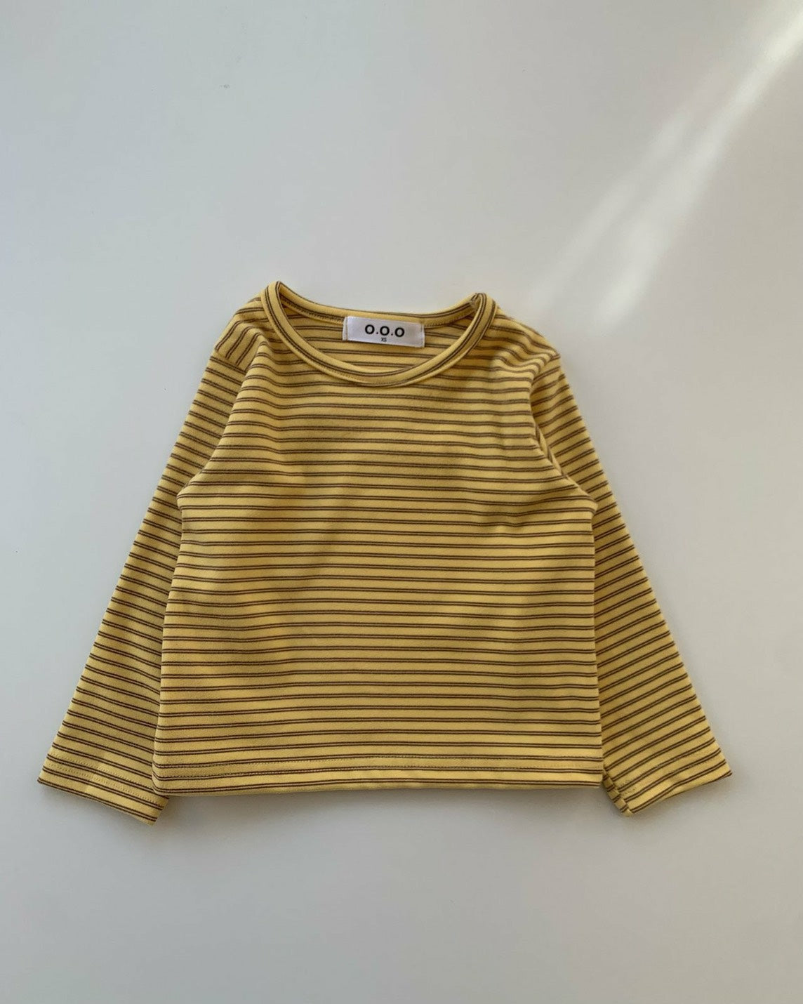 O.O.O｜JJORUREU TEE（チョルルTシャツ）【予約商品】