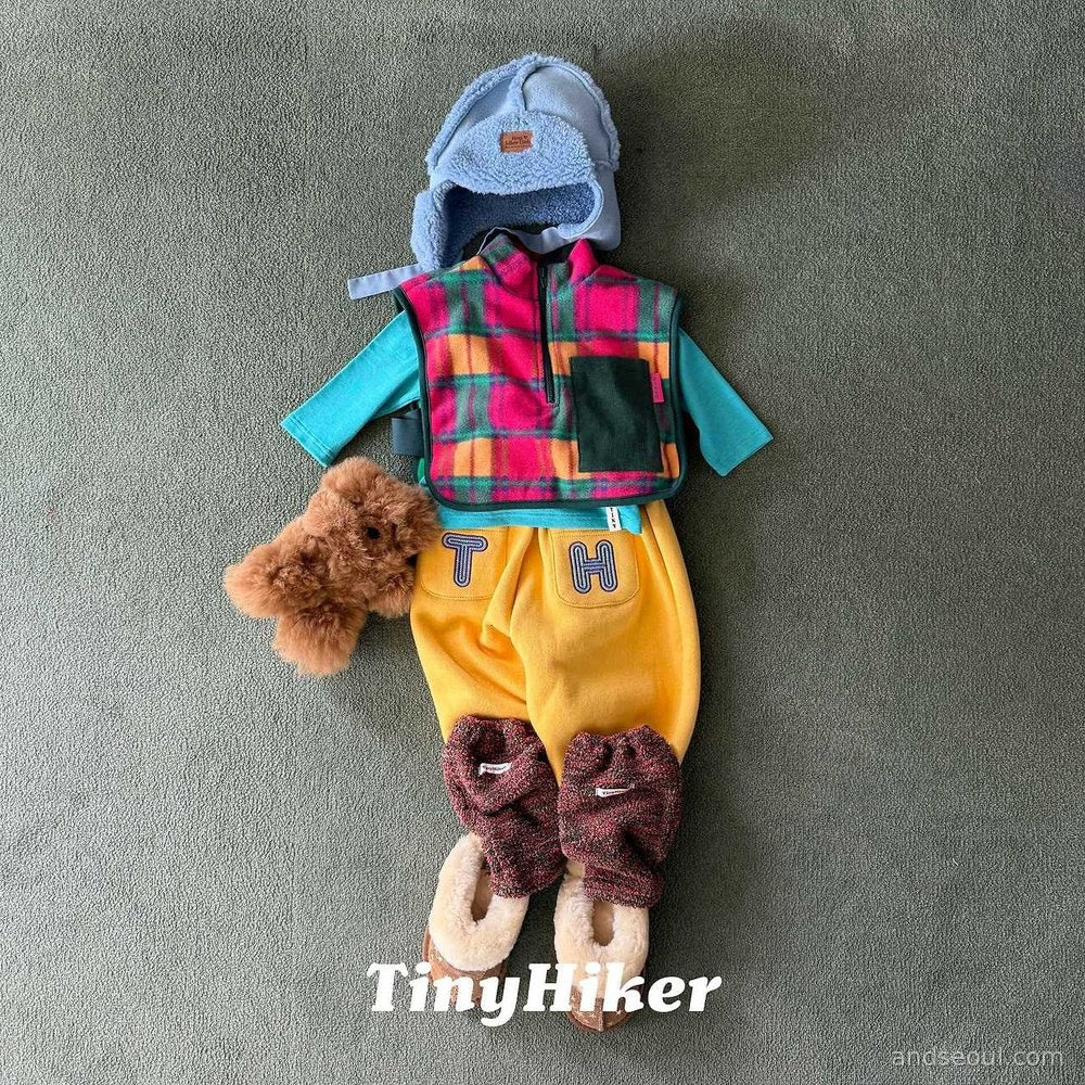Tiny Hiker｜ベーシックラップTシャツ【取り寄せ】