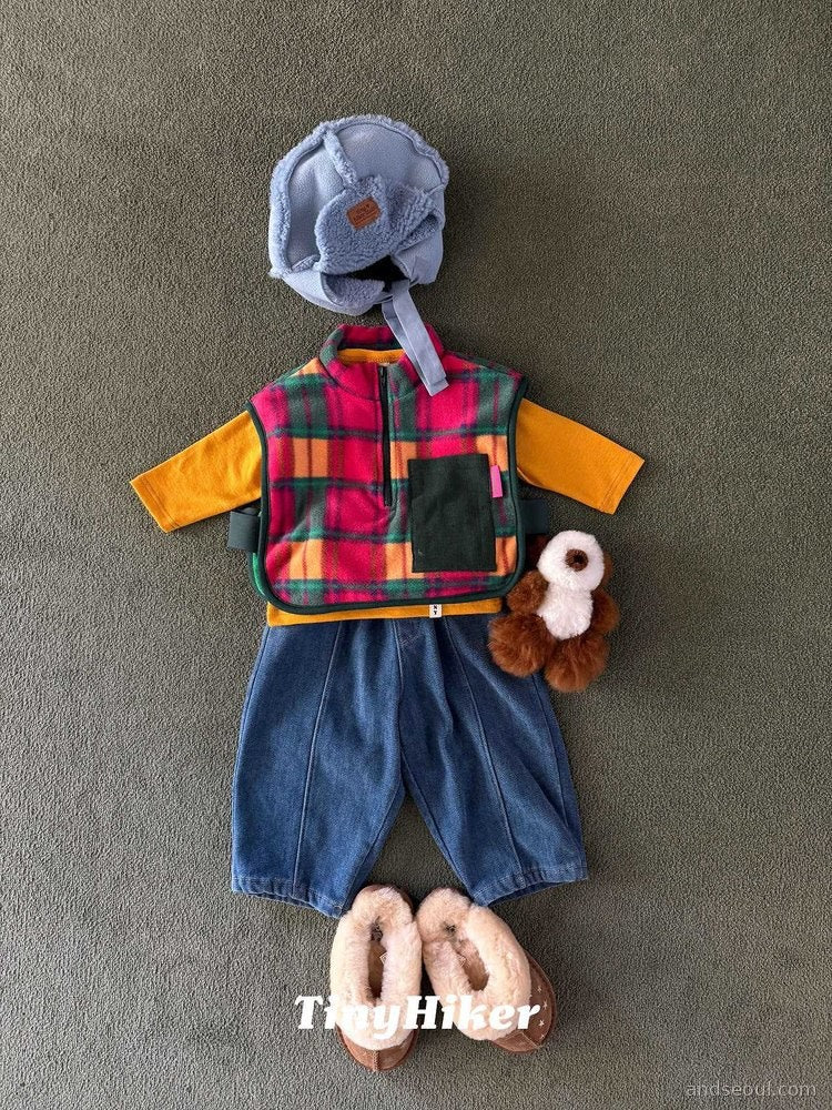 Tiny Hiker｜ベーシックラップTシャツ【取り寄せ】