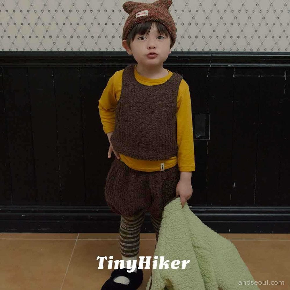 Tiny Hiker｜パンプキン ノースリーブTシャツ【取り寄せ】