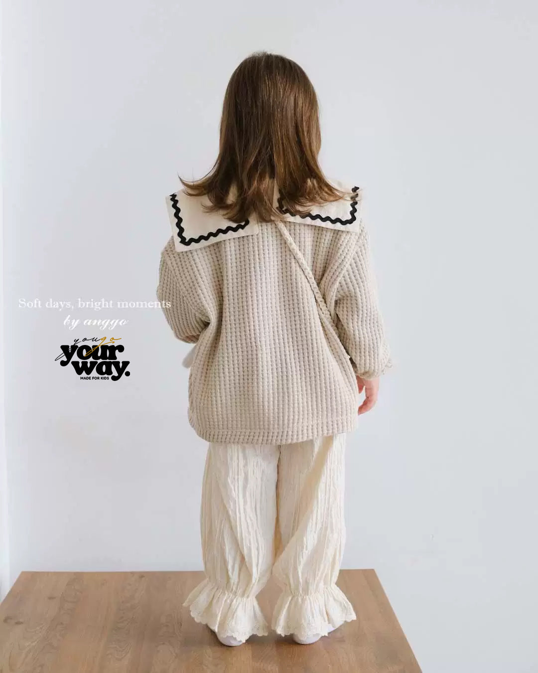 Wave Collar Top｜ウェーブカラートップス
